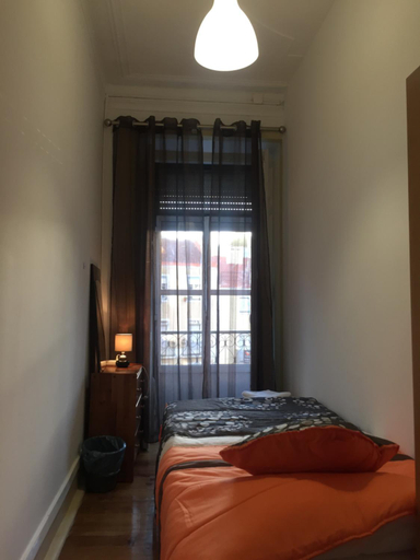 Bedroom 2, Residencia Almirante, Lisbon