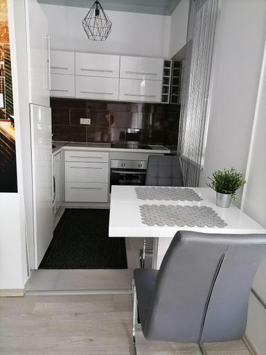 Others 2, Merey Apartment, Szeged