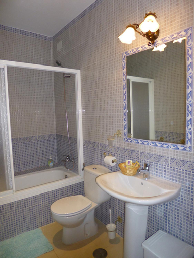 Others 4, Hostal Virgen Del Rocio, Sevilla