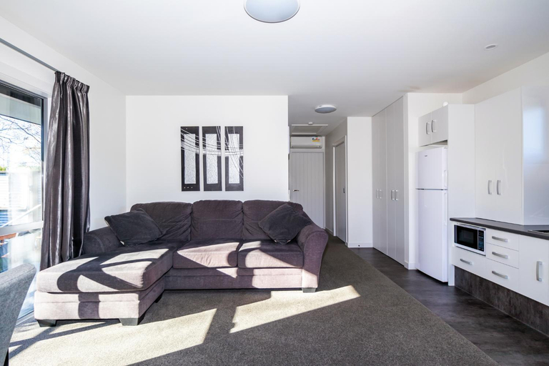 Others 5, Black on Grey, Timaru