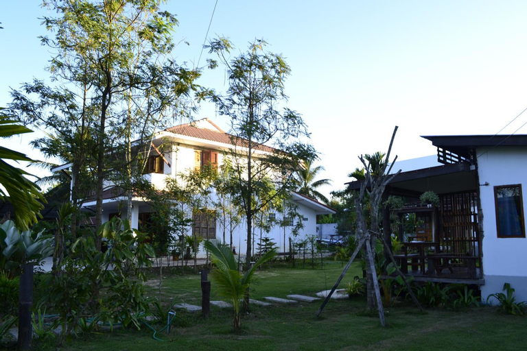 Baan Suan La Moon, Chiang Khan
