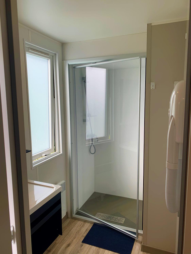 Bathroom 6