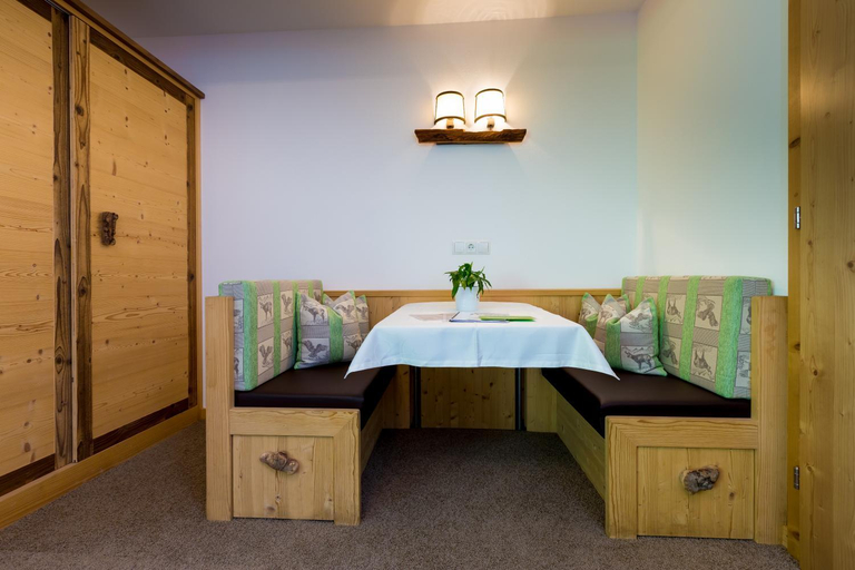 Others 5, Hotel Restaurant Rosmarie, Bolzano