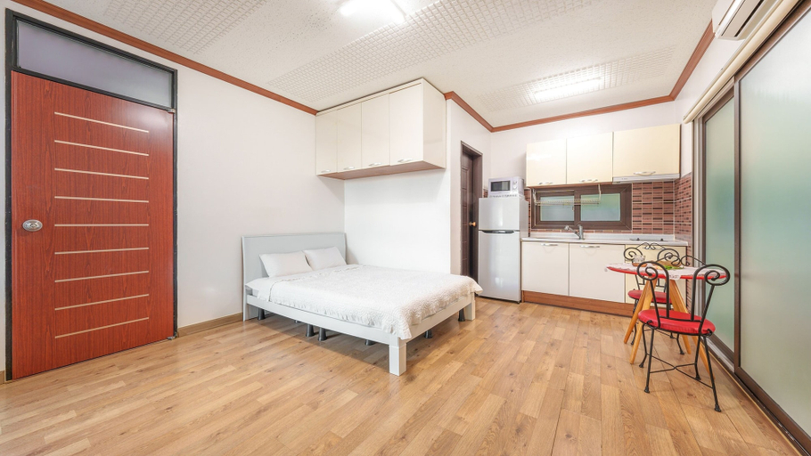Bedroom 3, Geoje Yeoul Pet-friendly Pension, Geoje