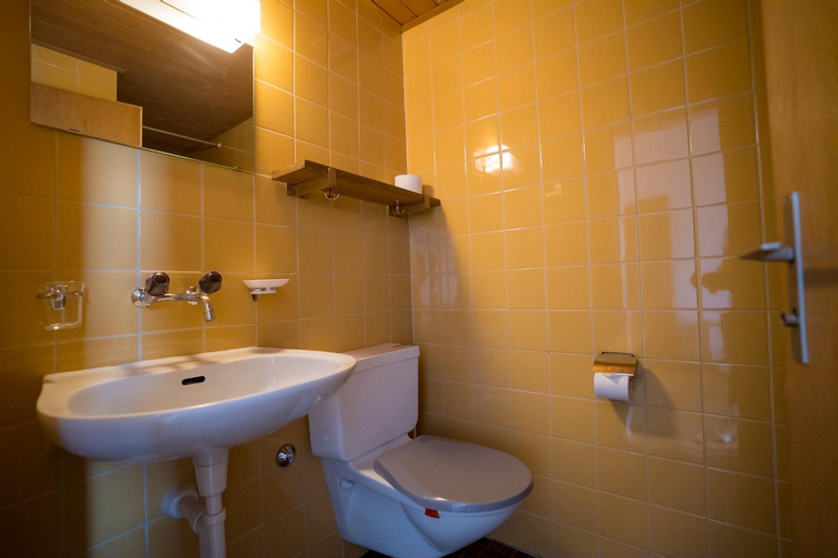 Bedroom 3, Berggasthaus Tannalp, Obwalden