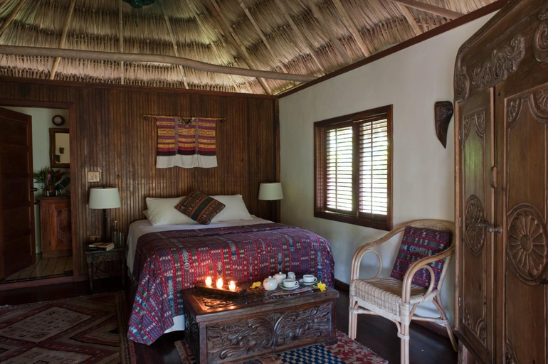 Bathroom 3, Blancaneaux Lodge by Francis Ford Coppola
