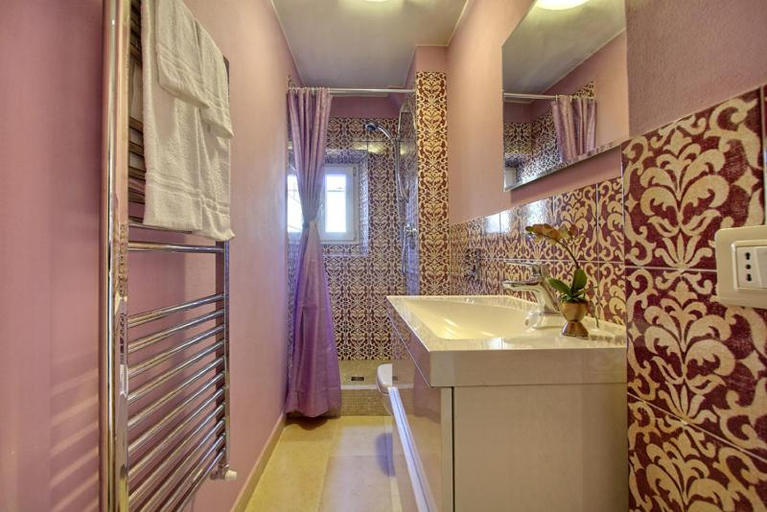 Bathroom, Romantic apartment in the heart of Florence, Florence