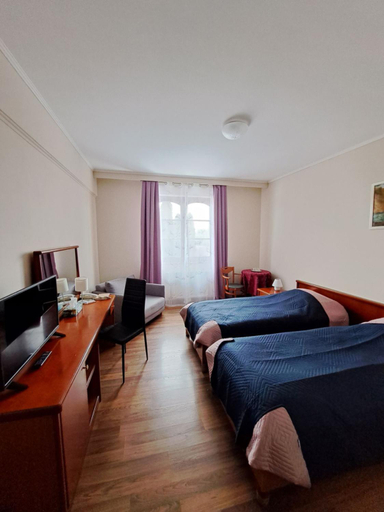 Bedroom 3, Hotel Hunor, Sátoraljaújhely