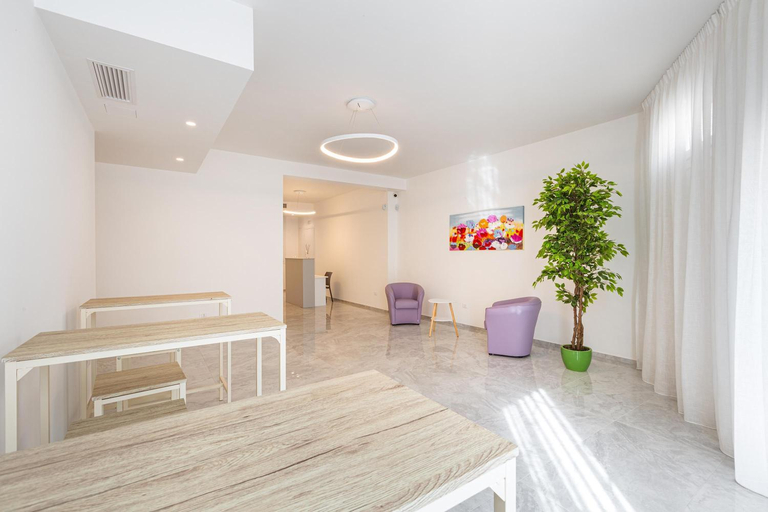 Others 2, Krono Relais, Lecce