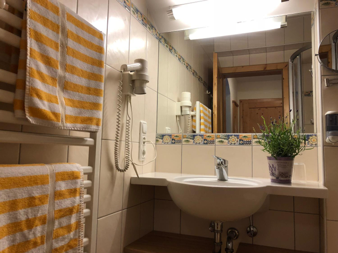 Bathroom 2, Gasthof Botenwirt, Salzburg Umgebung