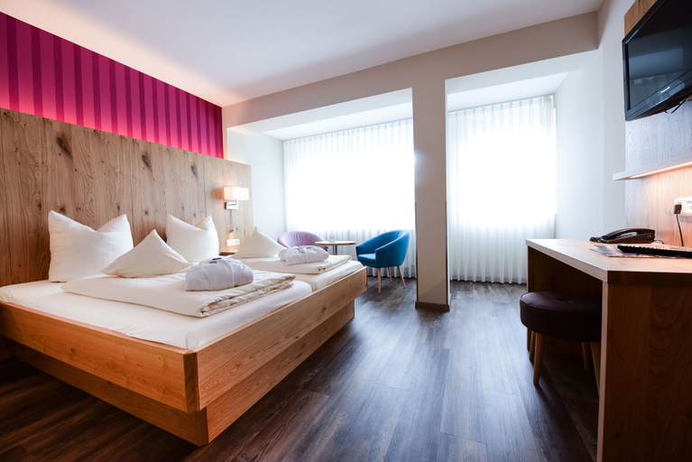 Bedroom 3, Hotel-Restaurant Richard Held, Regensburg