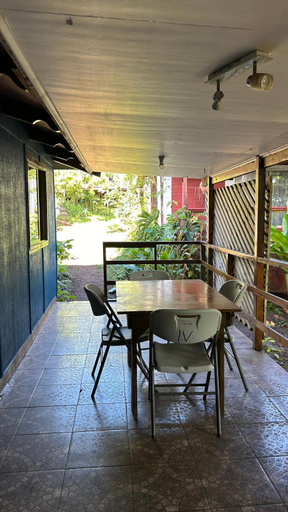 Others 5, Cabanas Mahatua, ísla de Pascua