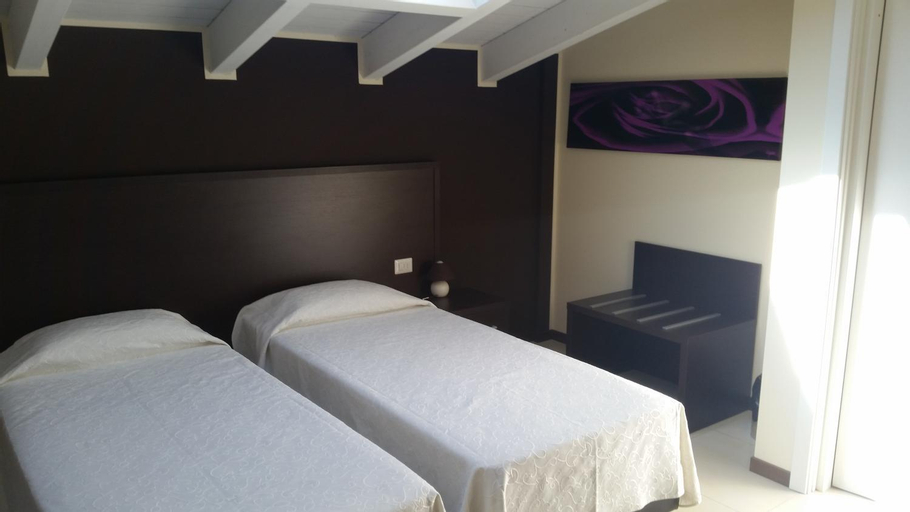 Bedroom 1, Residenza S.Event B&B, Milano