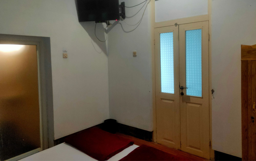 Bedroom 8