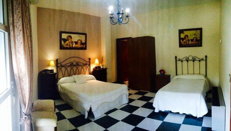 Others 2, Hostal El Camionero, Badajoz