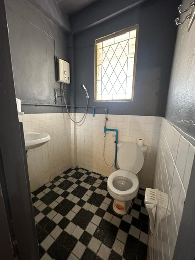 Bathroom 3, THADAN GUEST HOUSE, Houixai