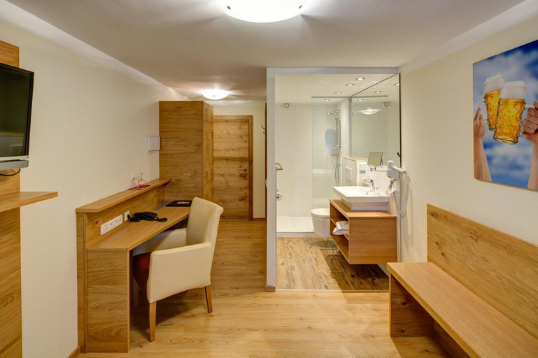 Bathroom 5, Hotel Leimer Brv U, Vöcklabruck