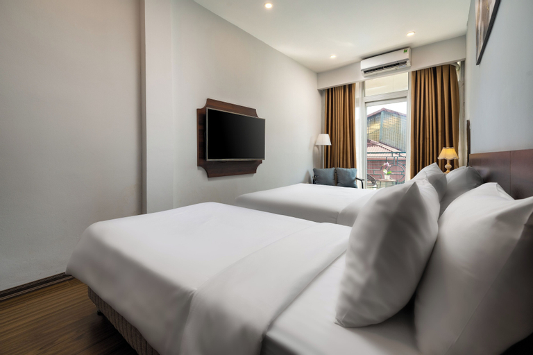 Bedroom 14