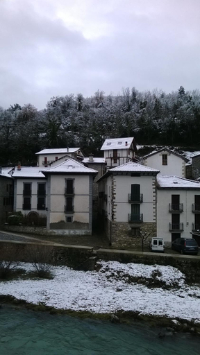 Others 4, Kapel Etxea, Navarra