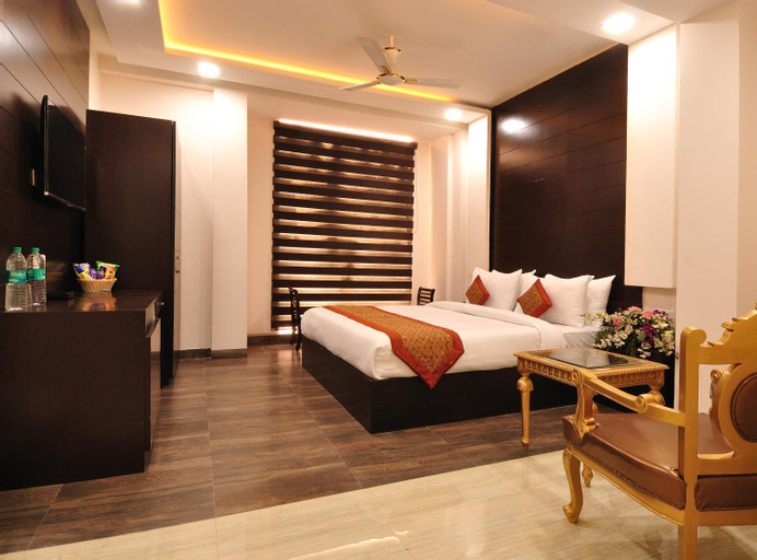 Bedroom 6