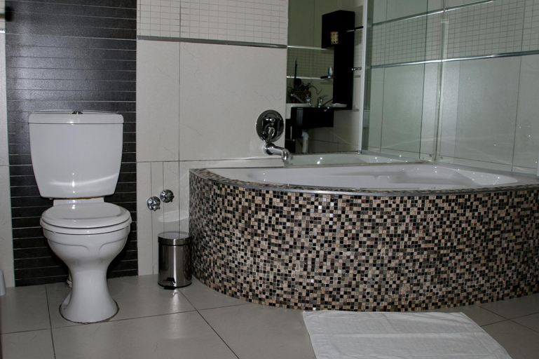 Others 4, Aalwyns Guesthouse, Sedibeng
