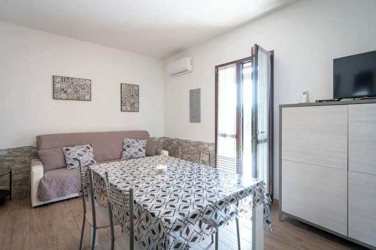 Bedroom 3, Agriturismo Nonno Gino - Charme&Relax, Livorno