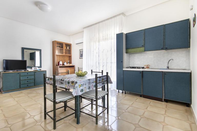 Others 3, Apartments Bed Abate, Palermo