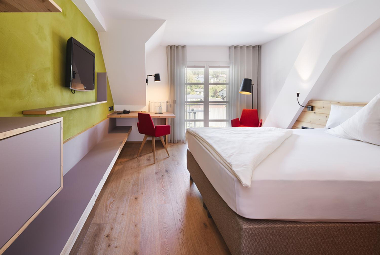 Bedroom 10