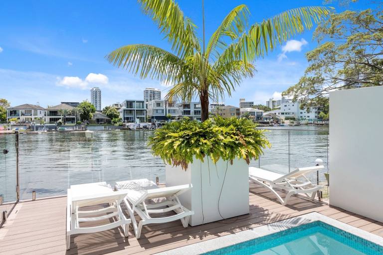 Sport & Beauty 1, Waterfront Escape at Essentia, Gold Coast