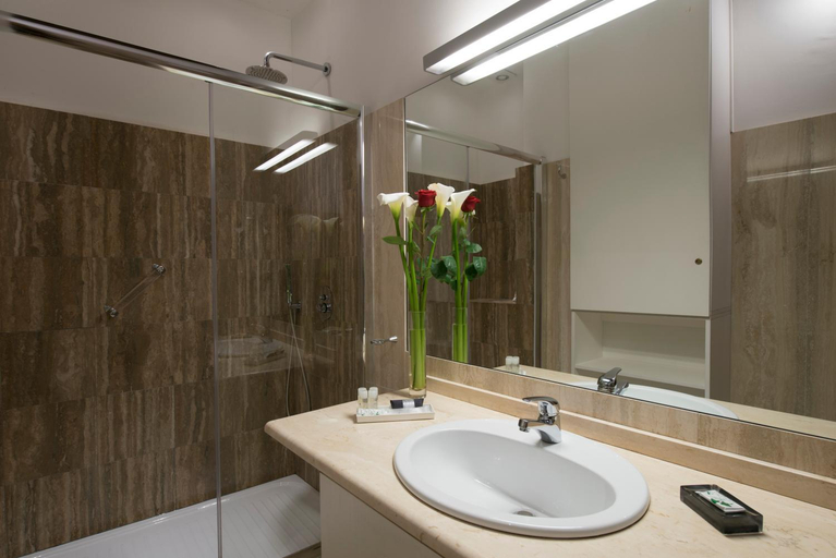 Others 5, JR Suites, Rome