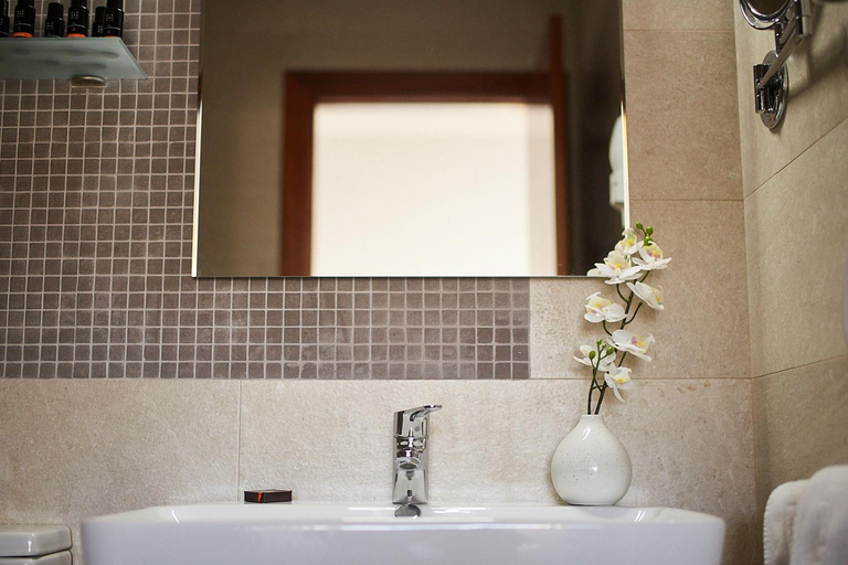 Bathroom 4, Hotel Ribadesella Playa, Asturias