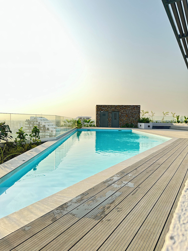 Sport & Beauty 5, Loxwood House, Accra