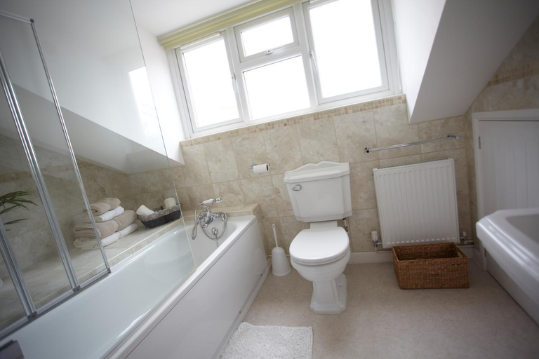 Bathroom 3, The Brick Kilns, Norfolk