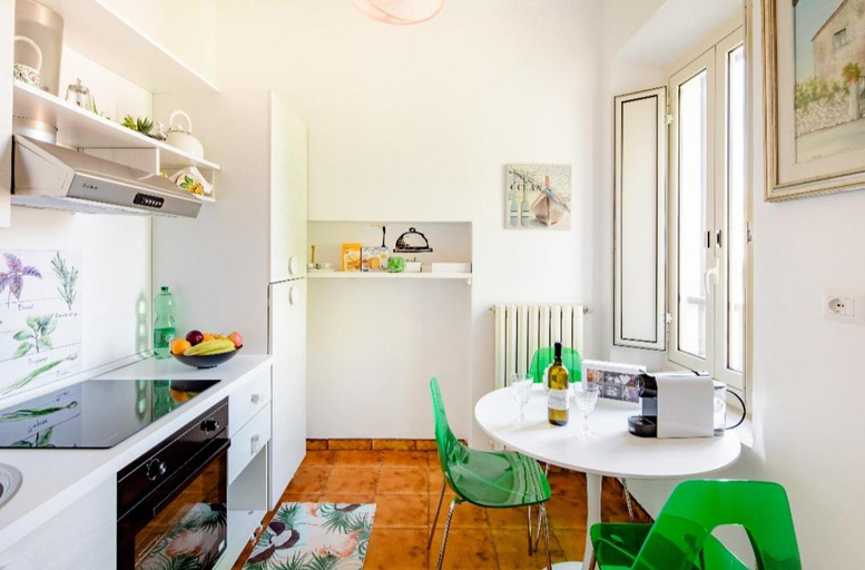 Others 5, B&B Pantarei, Viterbo