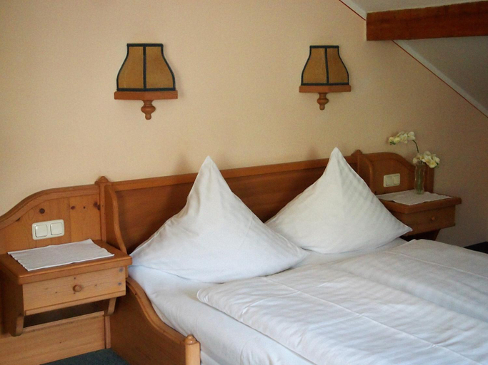 Bedroom 2, Land Wirtschaft Hoß, Rosenheim