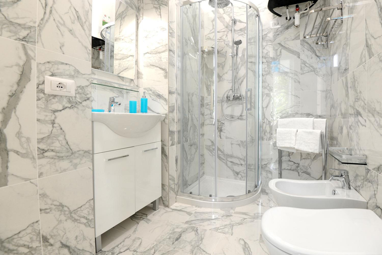 Bathroom, Depandance Caramare, Nuoro