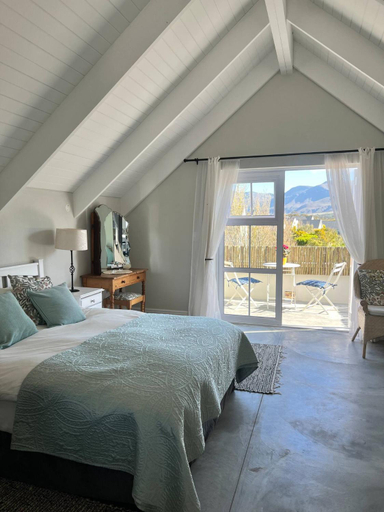 Others 2, A Mountain & Country Haven, Overberg