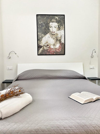 Others 4, DOMOBLU Camere In Centro, Ogliastra