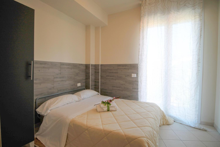 Bedroom 15