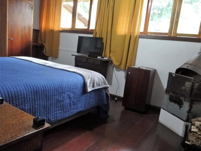 Bedroom 2, Hortênsias Pousada Boutique - Piscina, Camanducaia