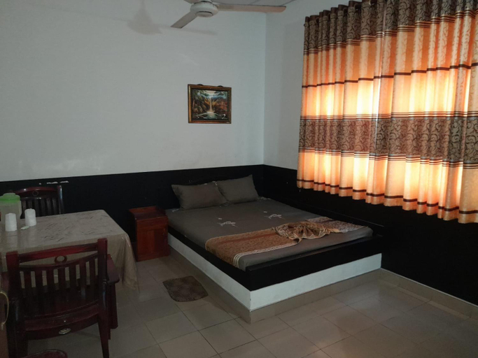 Others 5, Paradise Inn Rest, Attanagalla