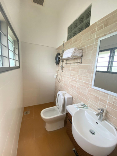 Bathroom 3, Raintown inn taiping, Larut and Matang