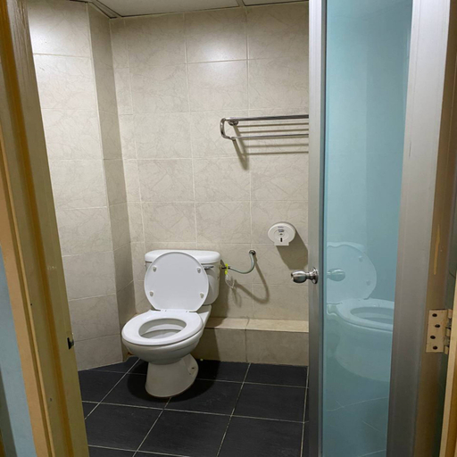 Bathroom 5, Hotel 22 North Klang, Klang
