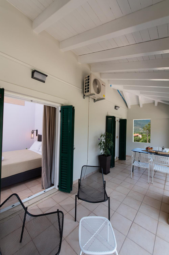 Others 4, DRAKATOS Z APARTMENT, Ionian Islands