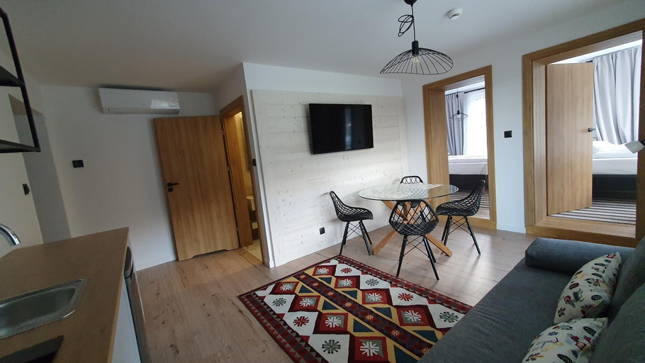 Others 5, Apartamenty Nowa Osada - by VillaOlimpijska2, Cieszyn