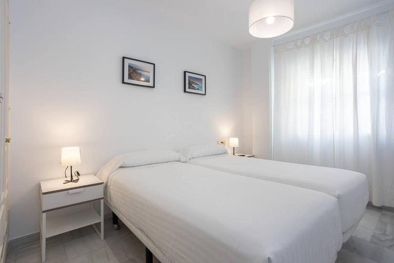 Bedroom 2, Apartamentos Los Cantaros, Cádiz