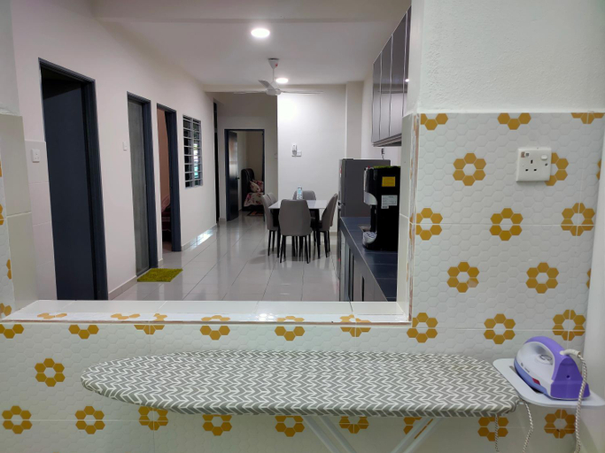 Bathroom 3, Homestay Fayyadh Teluk Intan, Hilir Perak