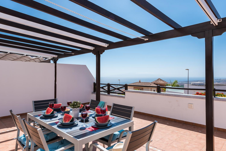 Others 3, 1 VILLA Conde private pool,sea view & BBQ!, Santa Cruz de Tenerife