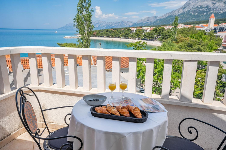Others 3, Villa Lux, Baška Voda
