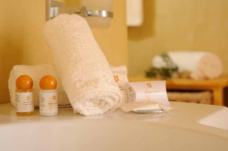 Bathroom 2, Heliades Villas, South Aegean